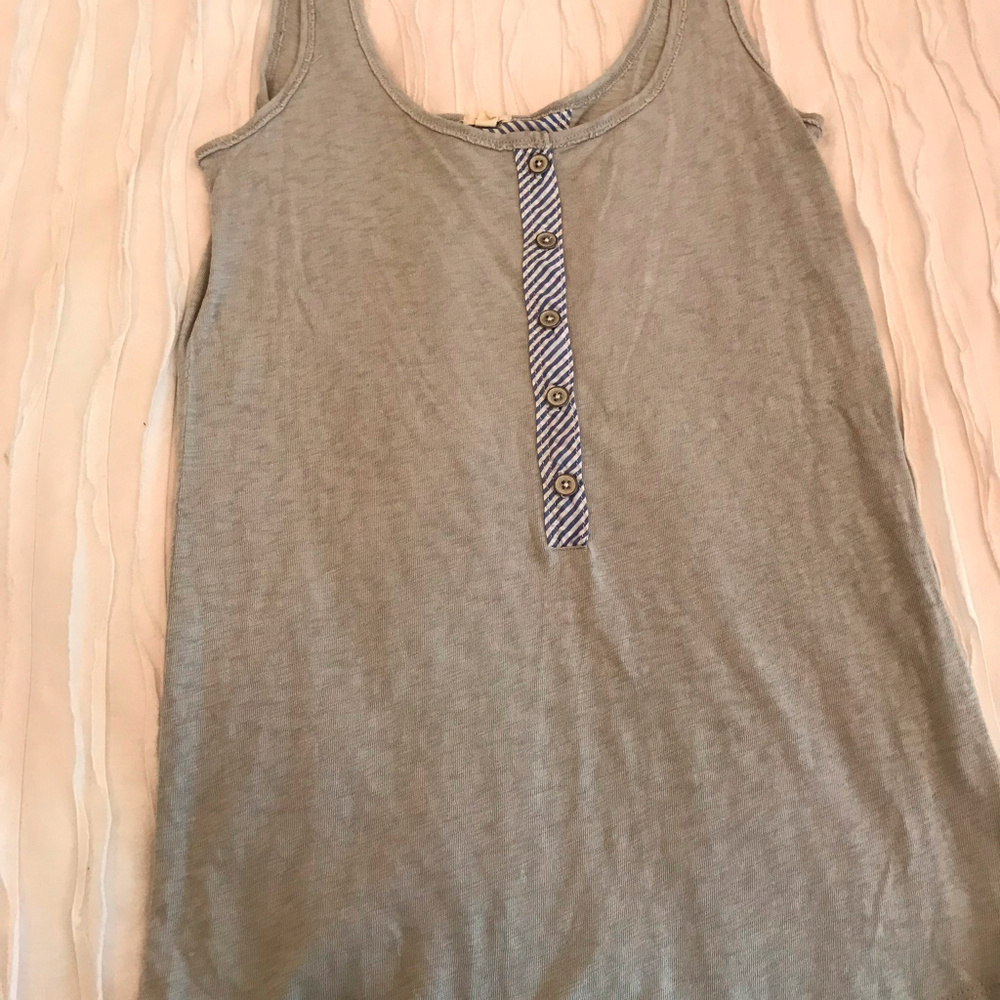 JCrew Tank - Picture 4 of 4